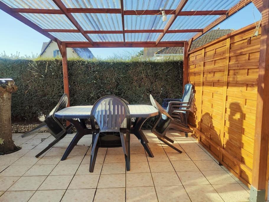 Maison Cosy A Proximite De La Plage Hermanville-sur-Mer Exteriér fotografie